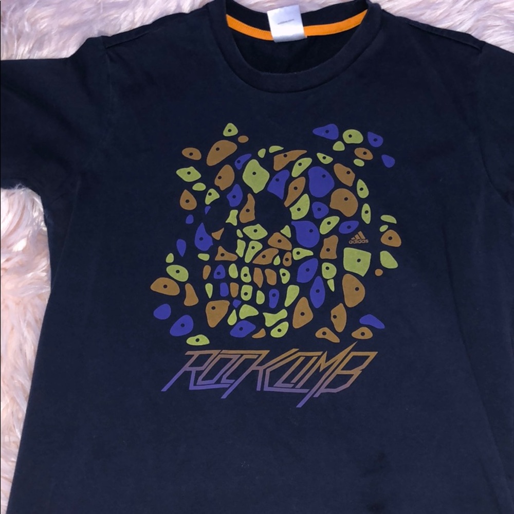 Adidas t shirt